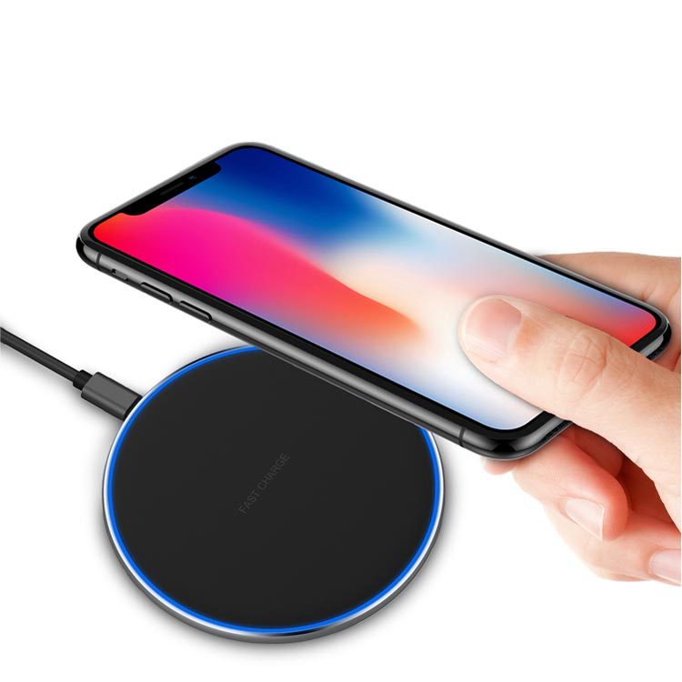 Slim Aluminum Wireless Charging Pad